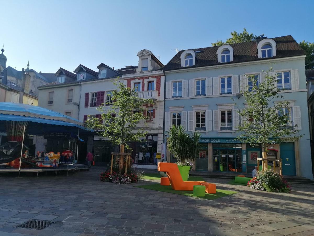 Апартаменты Le Petit Velotte - Un Cocon En Coeur De Ville Монбельяр Экстерьер фото